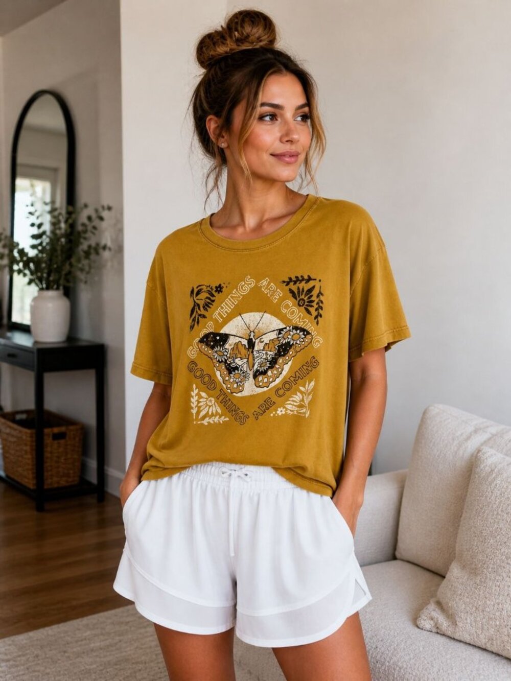 HRT & LUV size XL X-Large Short Sleeve Graphic Tee Good things are Coming Golden - Picture 7 of 7